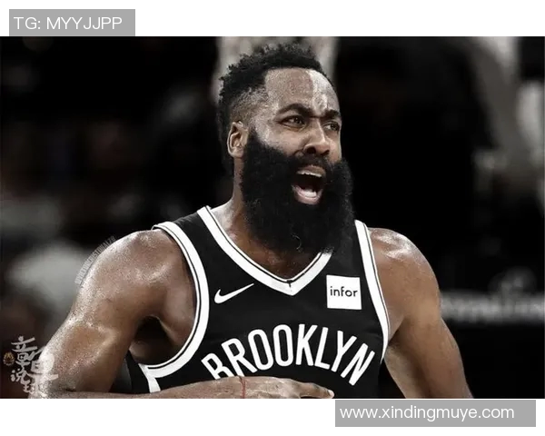 马卢阿奇精彩顺下空接暴扣成功打入本场首分展现出色表现