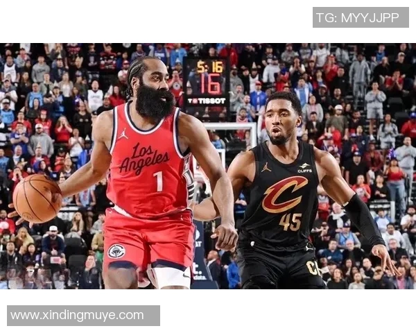 卢指导强调哈登比尔小卡祖巴茨首发组合需寻找最佳化学反应