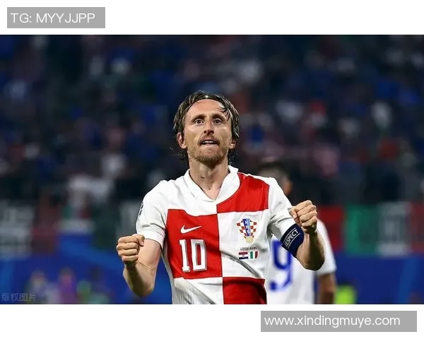 莫德里奇在40岁时成就超越德布劳内的辉煌表现