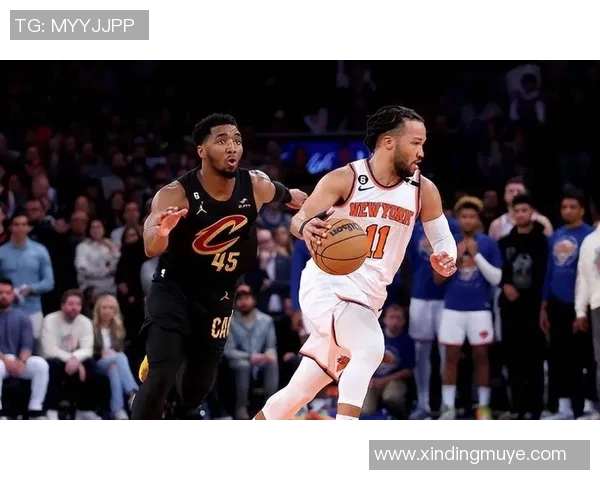 骑士与活塞首发阵容对决米切尔领衔挑战活塞新星组合