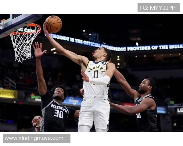 哈利伯顿谈被高估激励球队团结奋进的心路历程