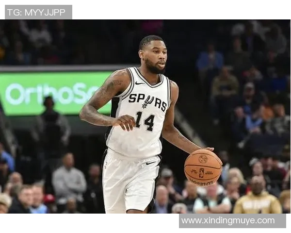 卡马拉赞布雷克韦斯利速度与风格兼具防守表现令人印象深刻 卡马拉赞布雷克韦斯利速度与风格兼具防守表现令人印象深刻