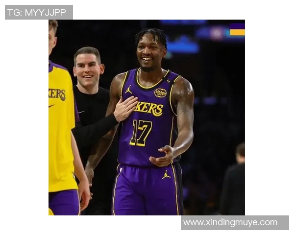 雷迪克谈詹姆斯：去年高要求今年共同制定新计划以提升球队表现