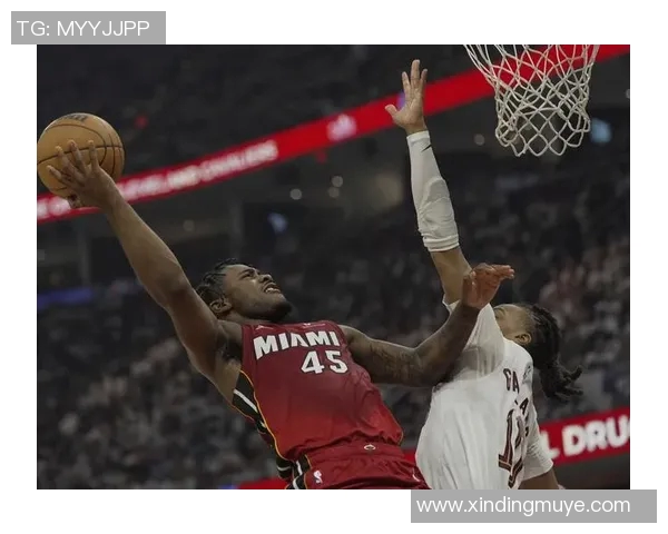 斯波称赞小米切尔持球防守表现出色首发防守韧性令人欣慰