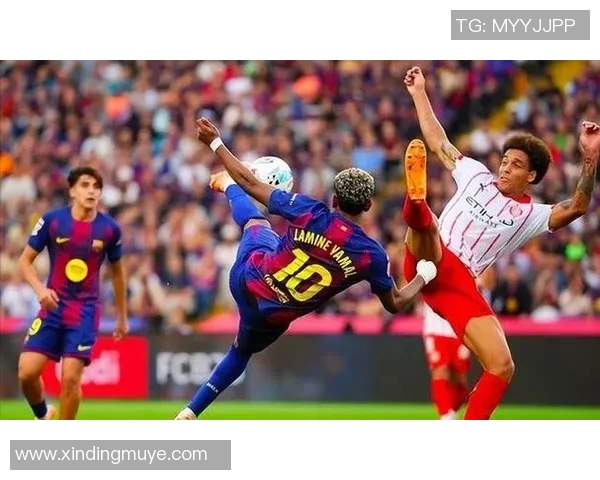 巴萨惨遭重创1-4不敌塞维利亚球迷心碎再添失望 巴萨惨遭重创1-4不敌塞维利亚球迷心碎再添失望