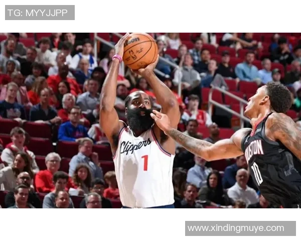 卢指导强调小卡哈登进攻天赋出众防守表现才是球队远行关键