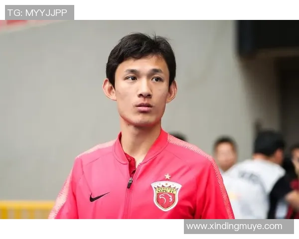 王燊超重返海港续约一年坚持以身作则展现队长风范