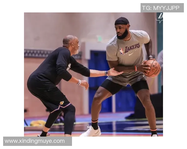 詹姆斯分享训练热情依然享受比赛乐趣如新秀般激动