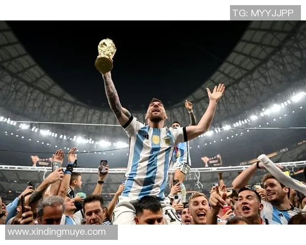 阿根廷队迈阿密集训梅西德保罗齐聚社媒晒报到照片