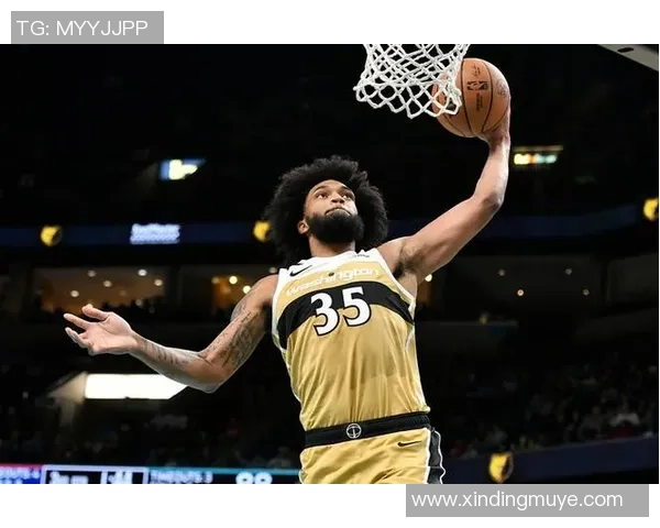 巴格利表现亮眼18分钟内高效拿下14分7板3助攻展现全面能力