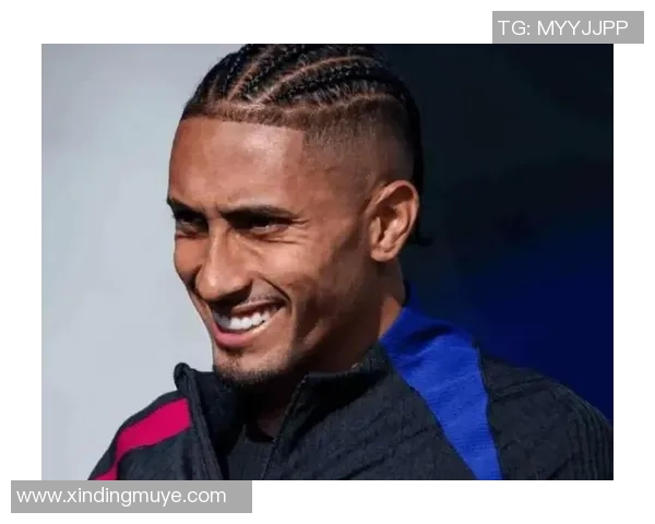 拉菲尼亚腿筋受伤复出再推迟无缘国家德比将缺阵一个月